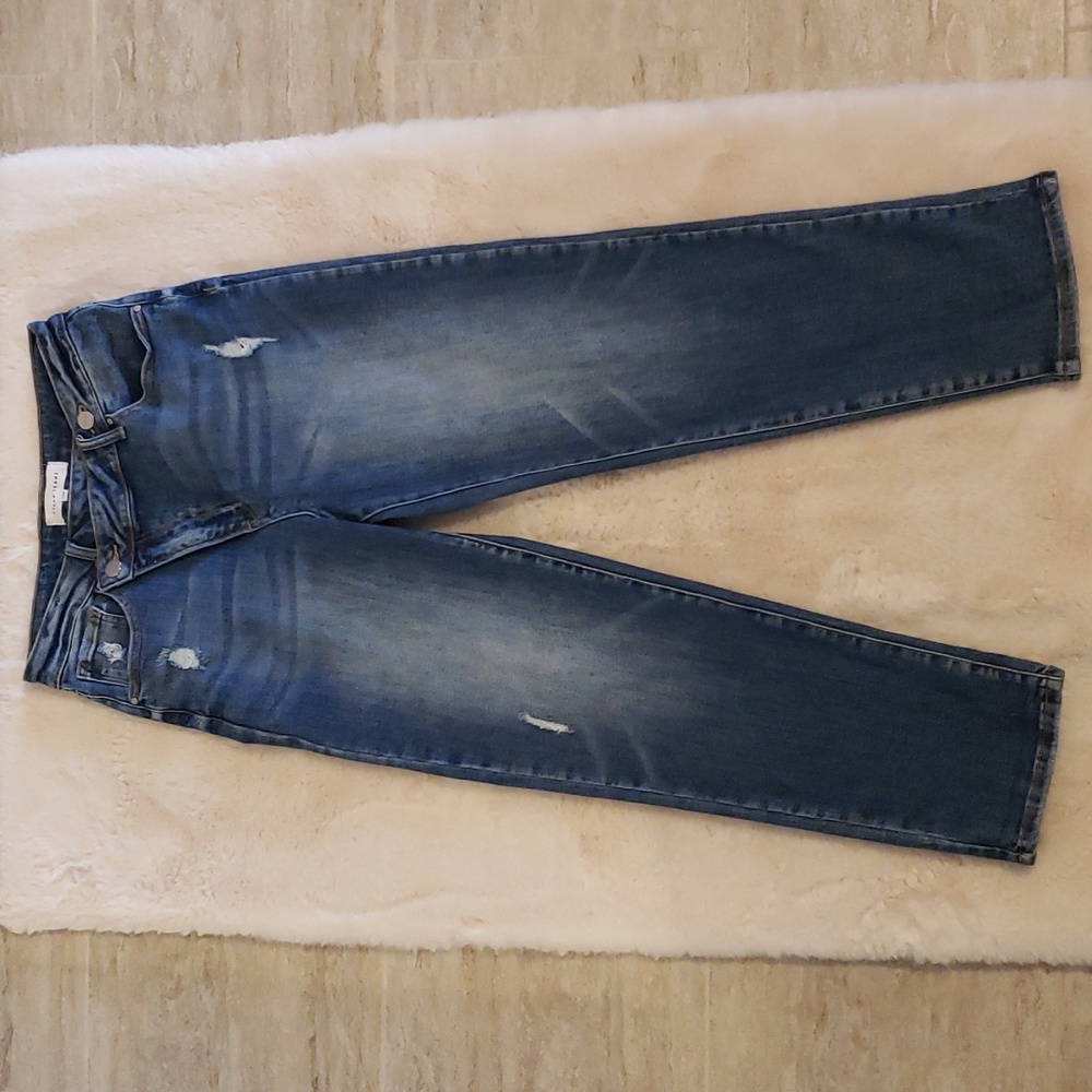 RISEN Jeans Mid rise Crossover size 7/28w